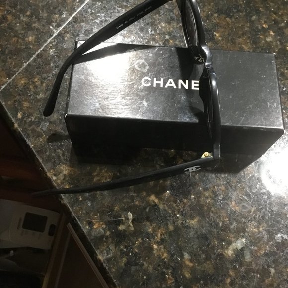 CHANEL CC Logos Round Sunglasses - Picture 5 of 8